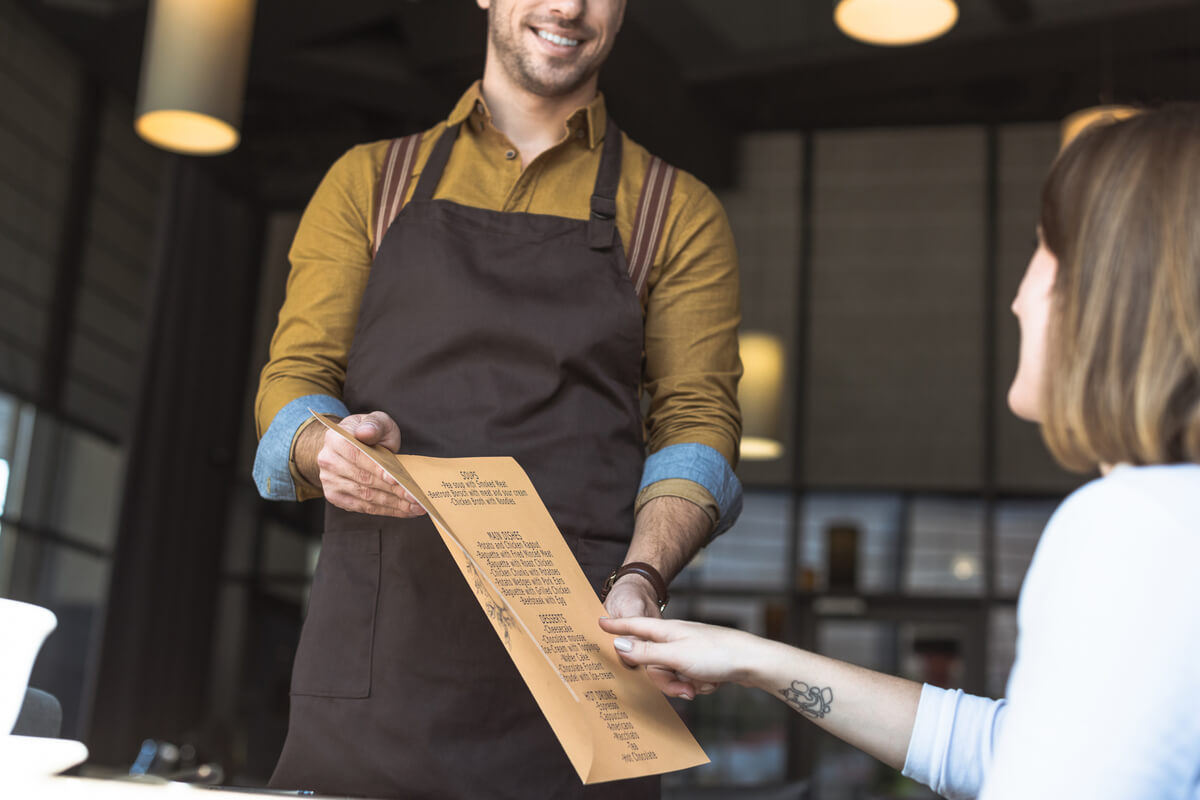 How To Provide A Better Customer Service To Your Restaurant Customers ...